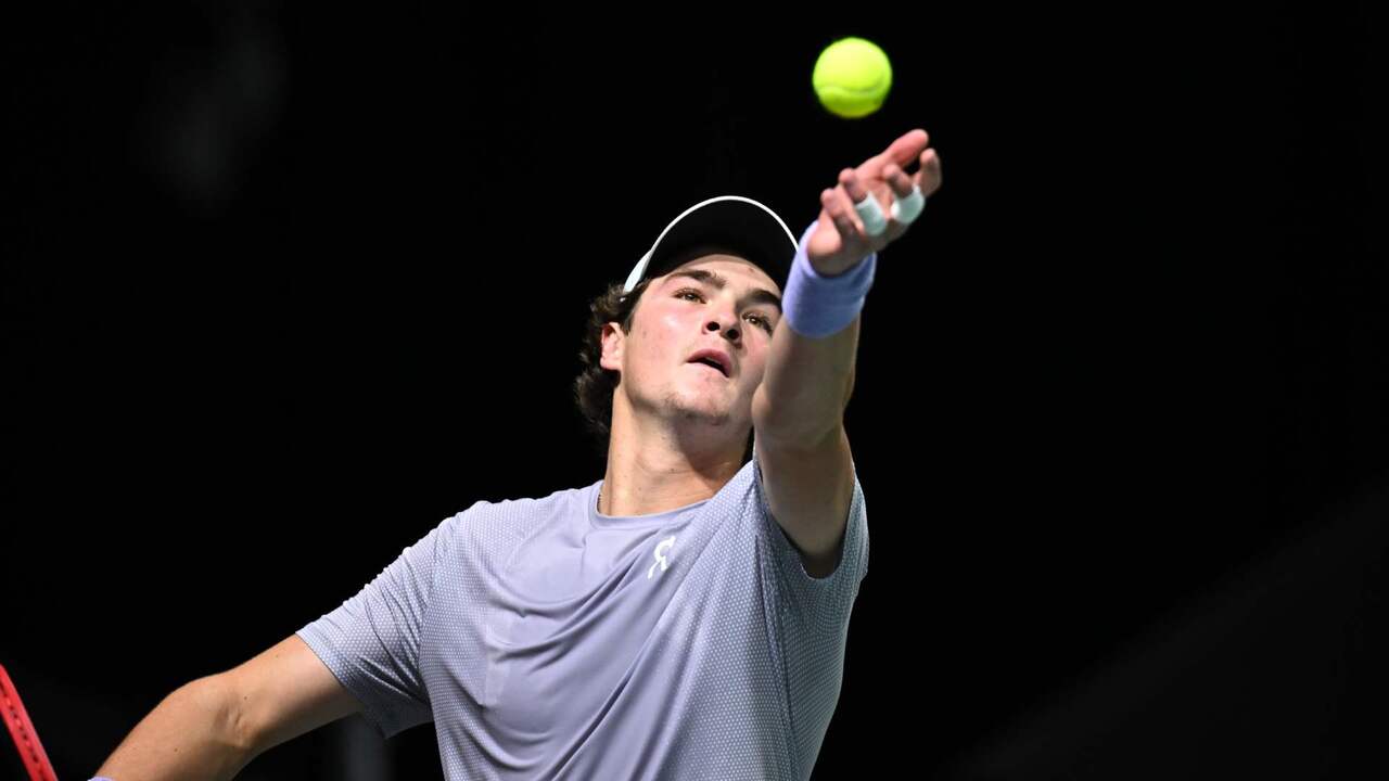 Hot Shot: What's better than being cool? Ice cold, like Fonseca