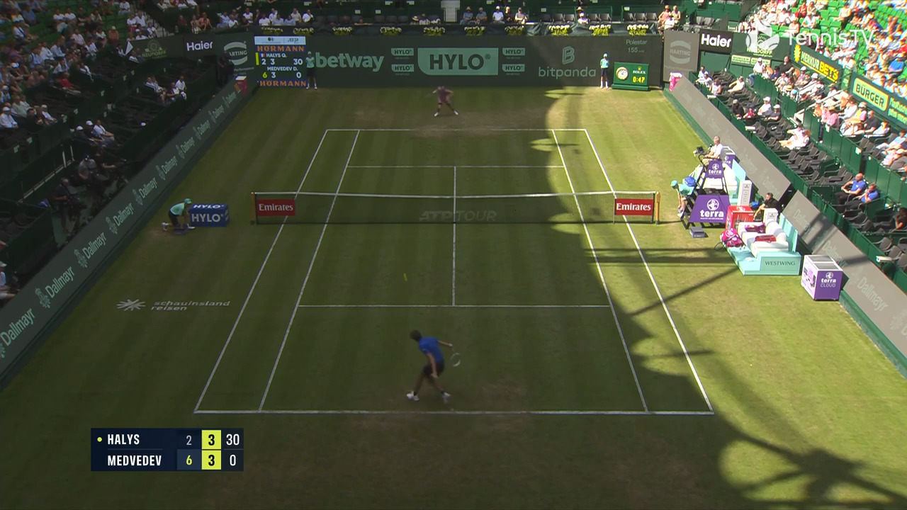 Hot Shot: Resto y dejada de Medvedev en Halle