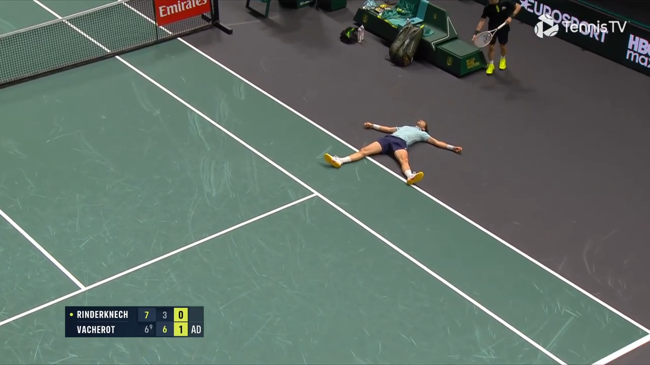 Watch: Rinderknech floored after gruelling exchange vs. cousin Vacherot in Paris 2025