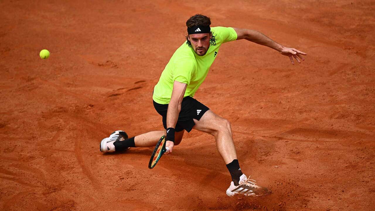 Watch Stefanos Tsitsipas win a well-worked point in Rome on Sunday. Watch live & on-demand at tennistv.com.