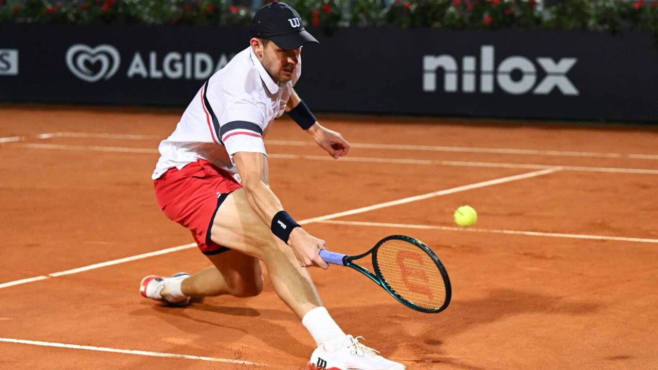 Hot Shot: Jarry's jaw-dropping acute angle in Rome