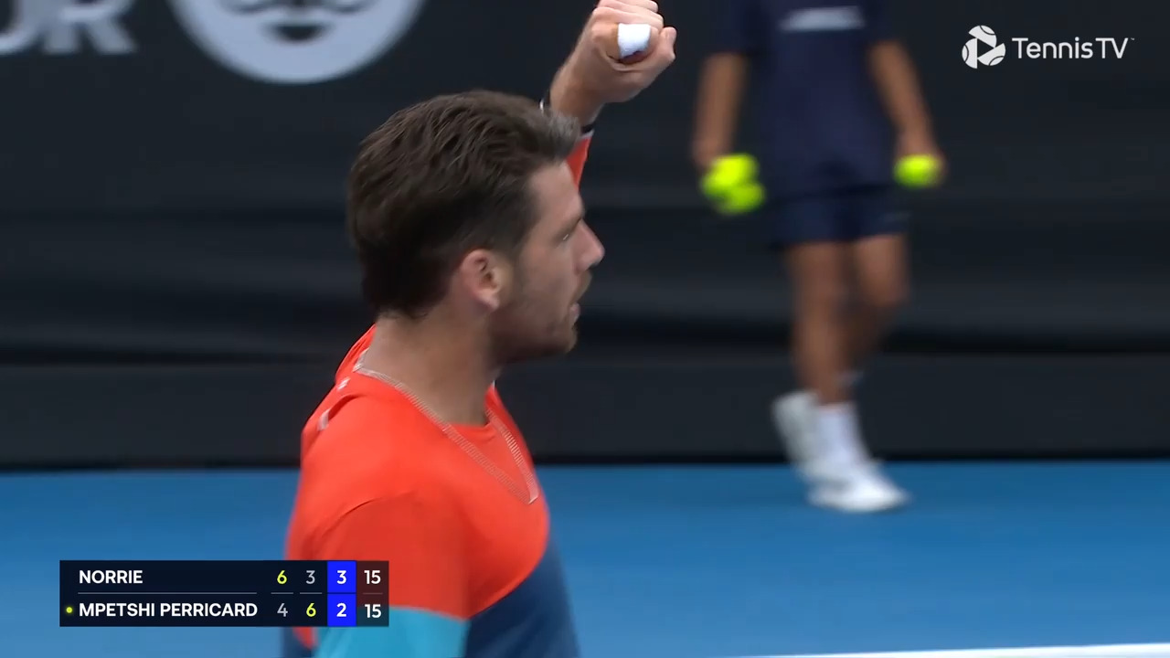 Hot Shot: How on earth did Norrie win this point in Auckland?!