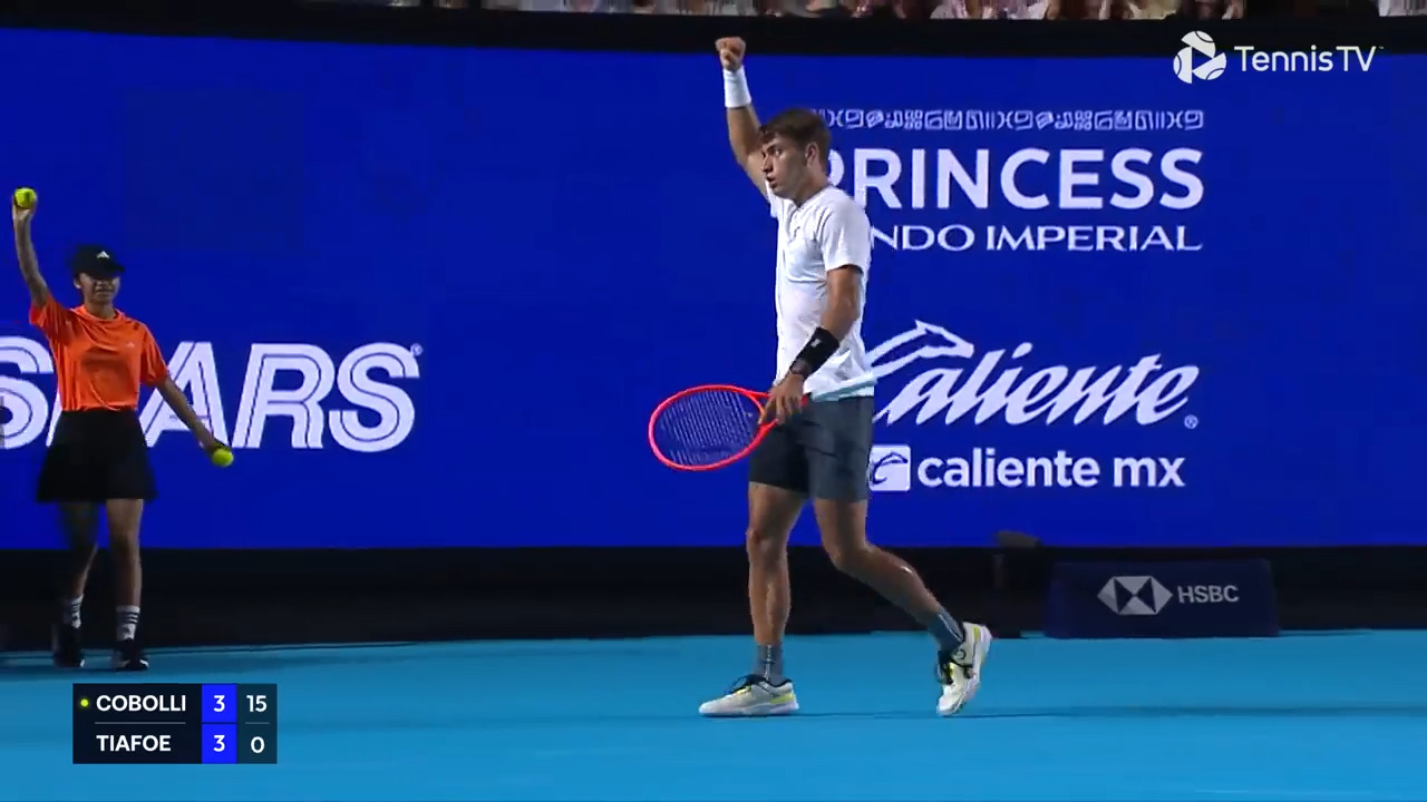 Hot Shot: Cobolli's daring forehand you need to try at home