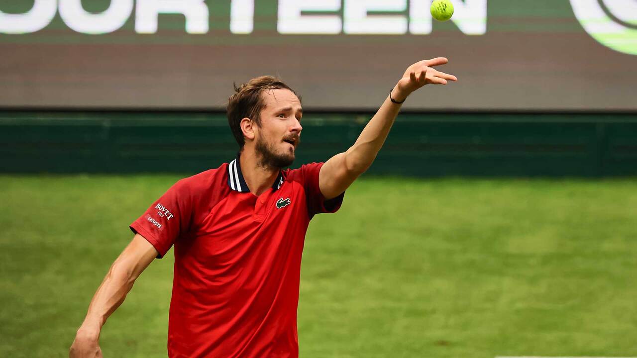 Highlights extendidas: Medvedev y Hurkacz avanzan en el Día 1 en Halle