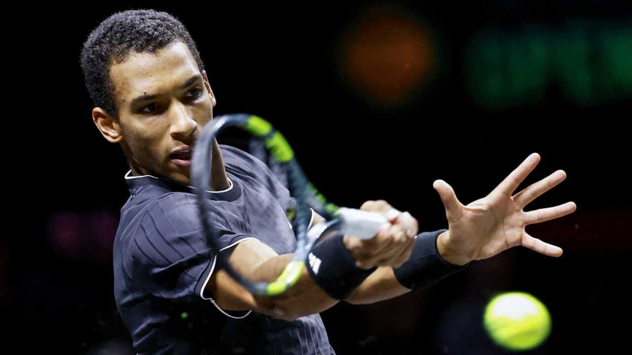 Hot Shot: Felix's fire! Auger-Aliassime too strong for Bublik in Rotterdam 2026 SF