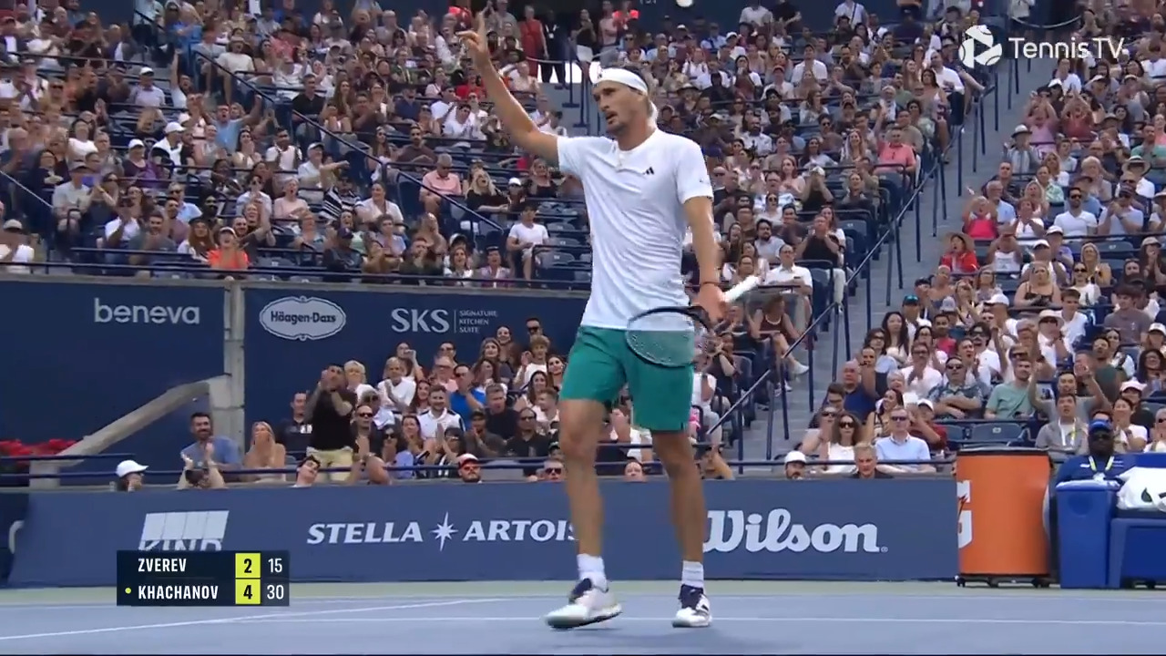 Hot Shot: Zverev gana un divertido peloteo en Toronto