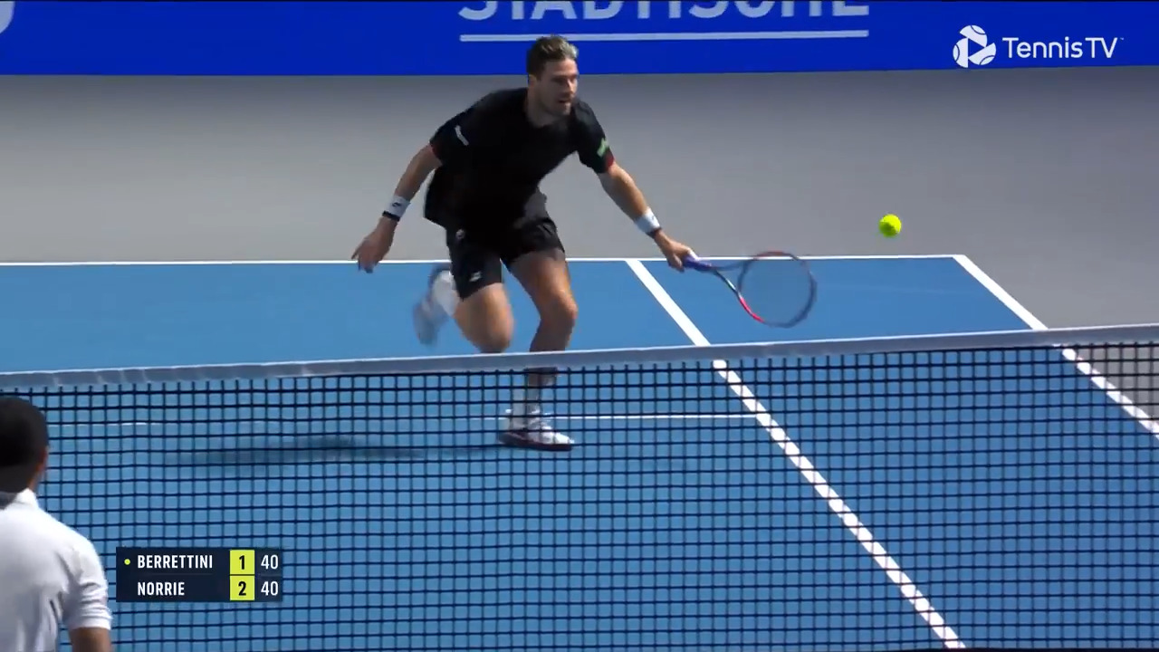 Hot Shot: From shank to stunner for Norrie in Vienna!
