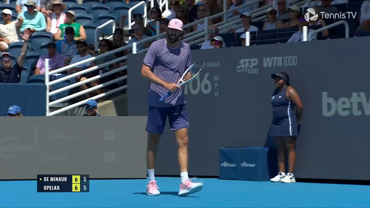 Hot Shot: Opelka y un resto bestial de derecha en Cincinnati