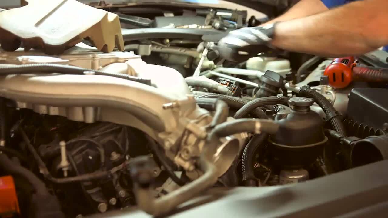 360 AUTO CLINIC 28 Photos & 231 Reviews 23520 Valencia Blvd, Valencia, California Auto