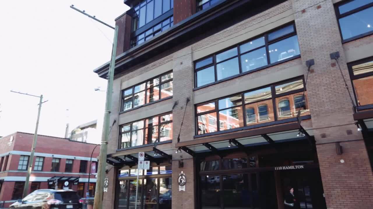 THE VANITY LAB Updated August 2024 15 Photos & 59 Reviews 302