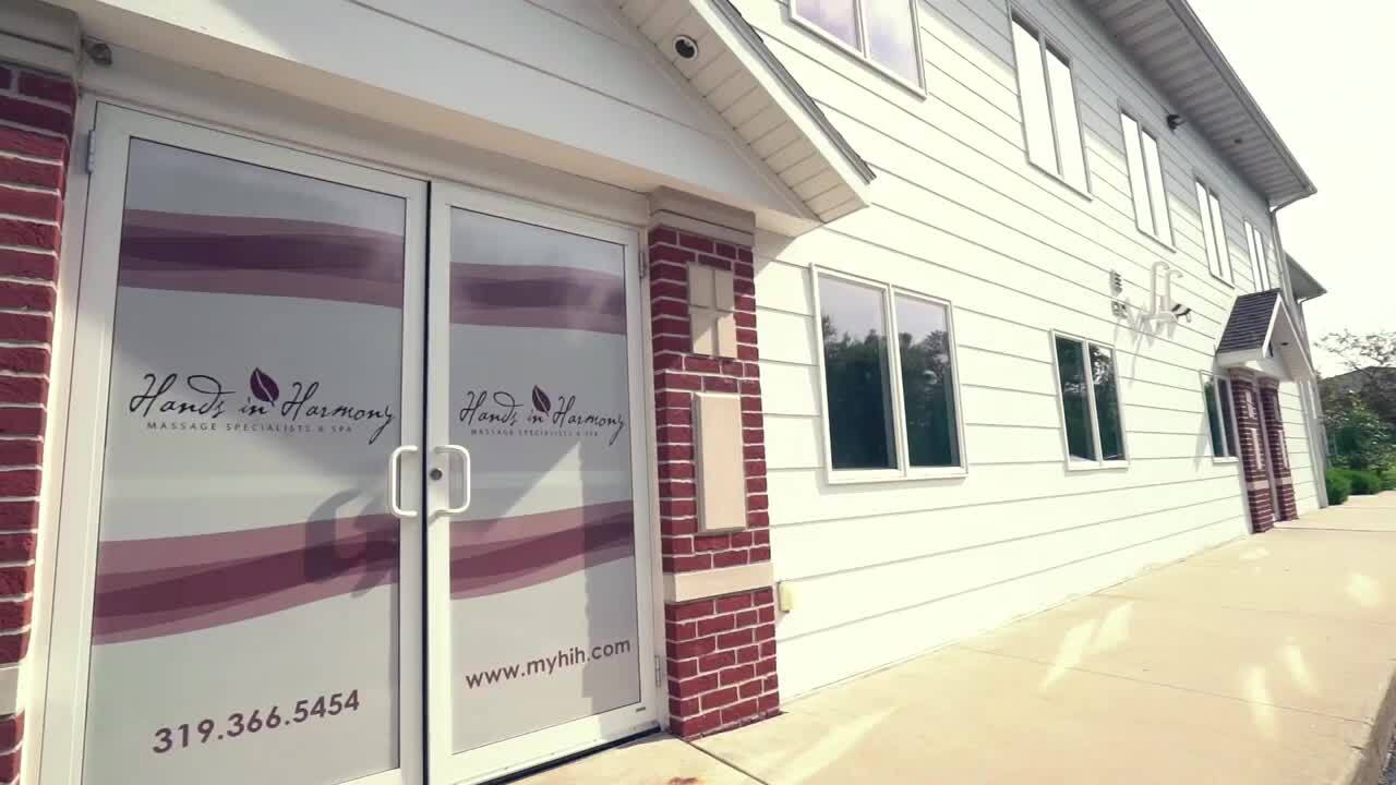 HANDS IN HARMONY 11 Photos & 41 Reviews Day Spas 161532nd St NE