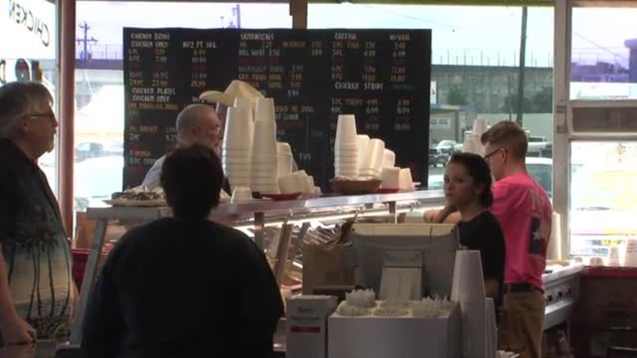 POP’S FRIED CHICKEN 110 Photos & 104 Reviews Fast Food 701 E