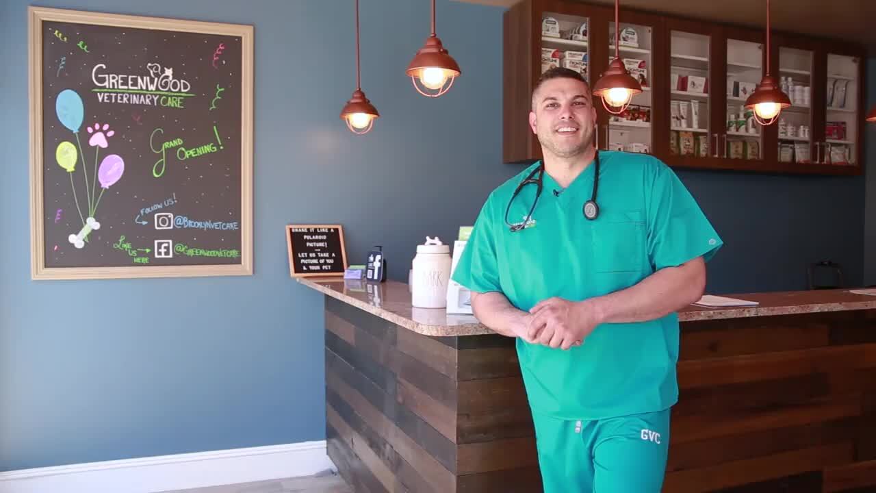 GREENWOOD VETERINARY CARE 39 Photos & 51 Reviews Veterinarians