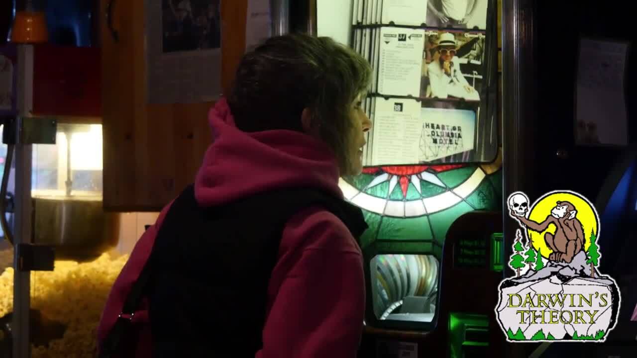 DARWIN’S THEORY Updated May 2024 112 Photos & 168 Reviews 426 G