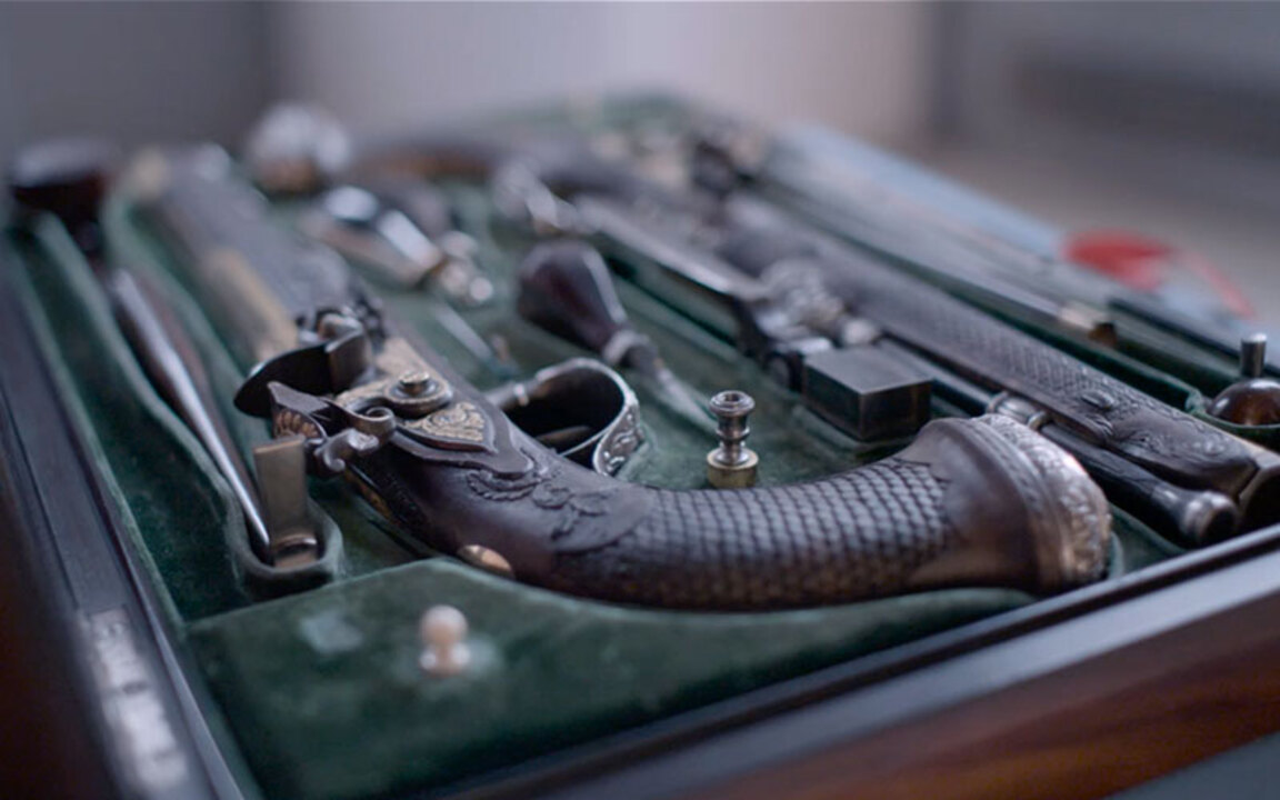 The pistols owned by men who c auction at Christies