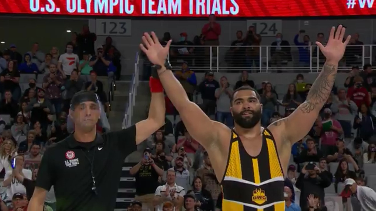 Gable Steveson VS Nick Gwiazdowski - Men's Freestyle (125 kg) | Wrestling U.S. Olympic Team Trials 2020
