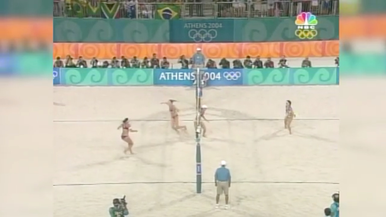 Kerri Walsh Jennings Wins Her First Gold Medal | Beach Volleyball | Athens 2004