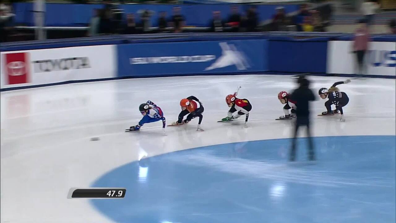 Kristen Santos sets a 1000m U.S. National Record