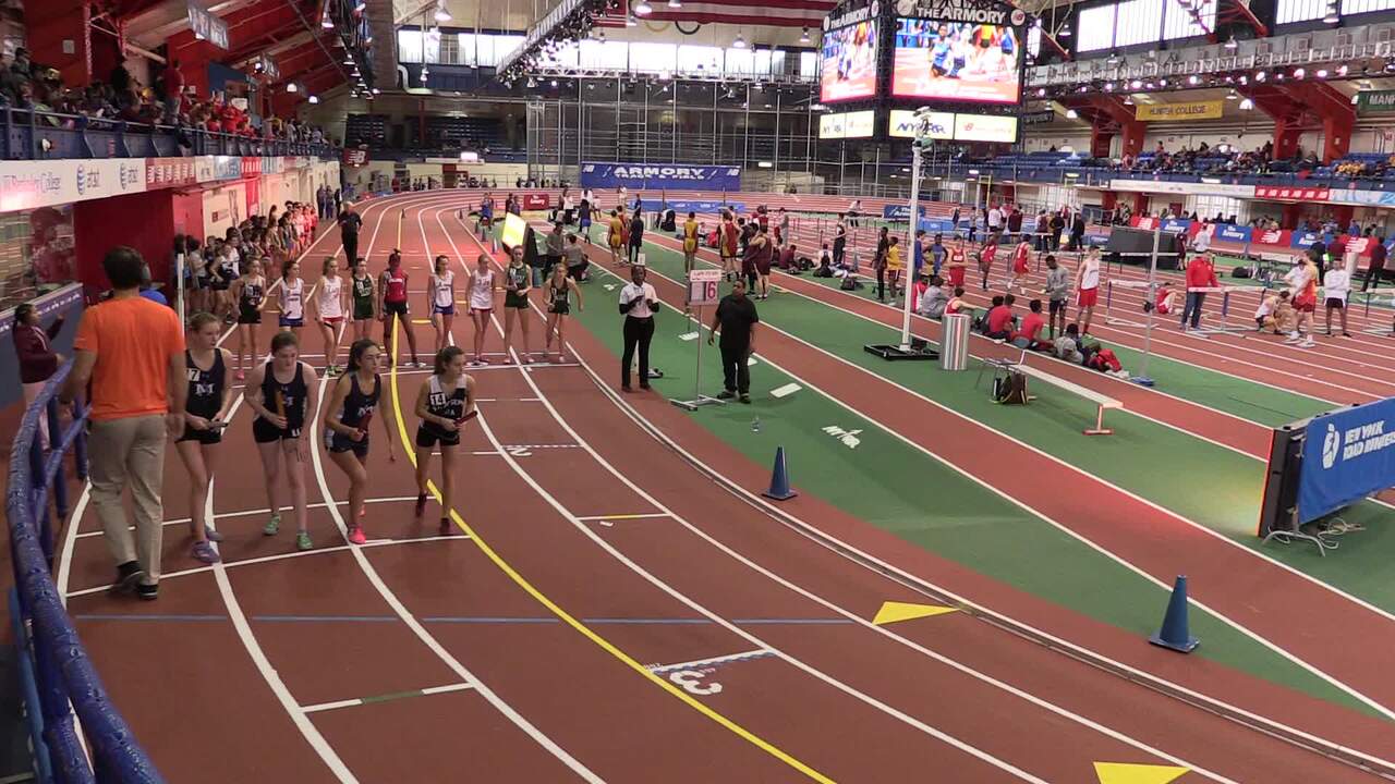 ArmoryTrack.org - Videos - Girls Distance Medley Relay Varsity Section ...