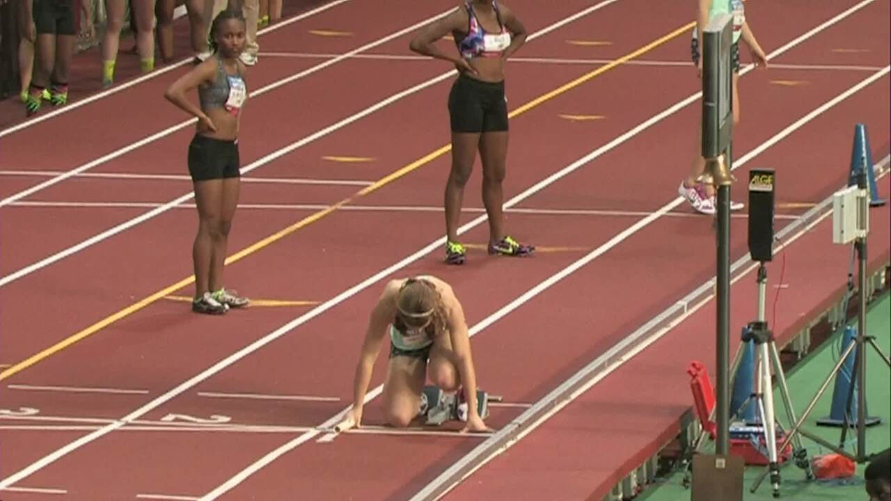 Videos Boys 4x200m Relay Emerging Elite Section 12 New Balance