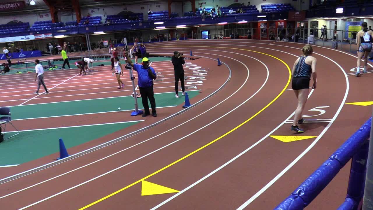 ArmoryTrack.com - Videos - Men's 600m Section 4 - NYRR Night at the