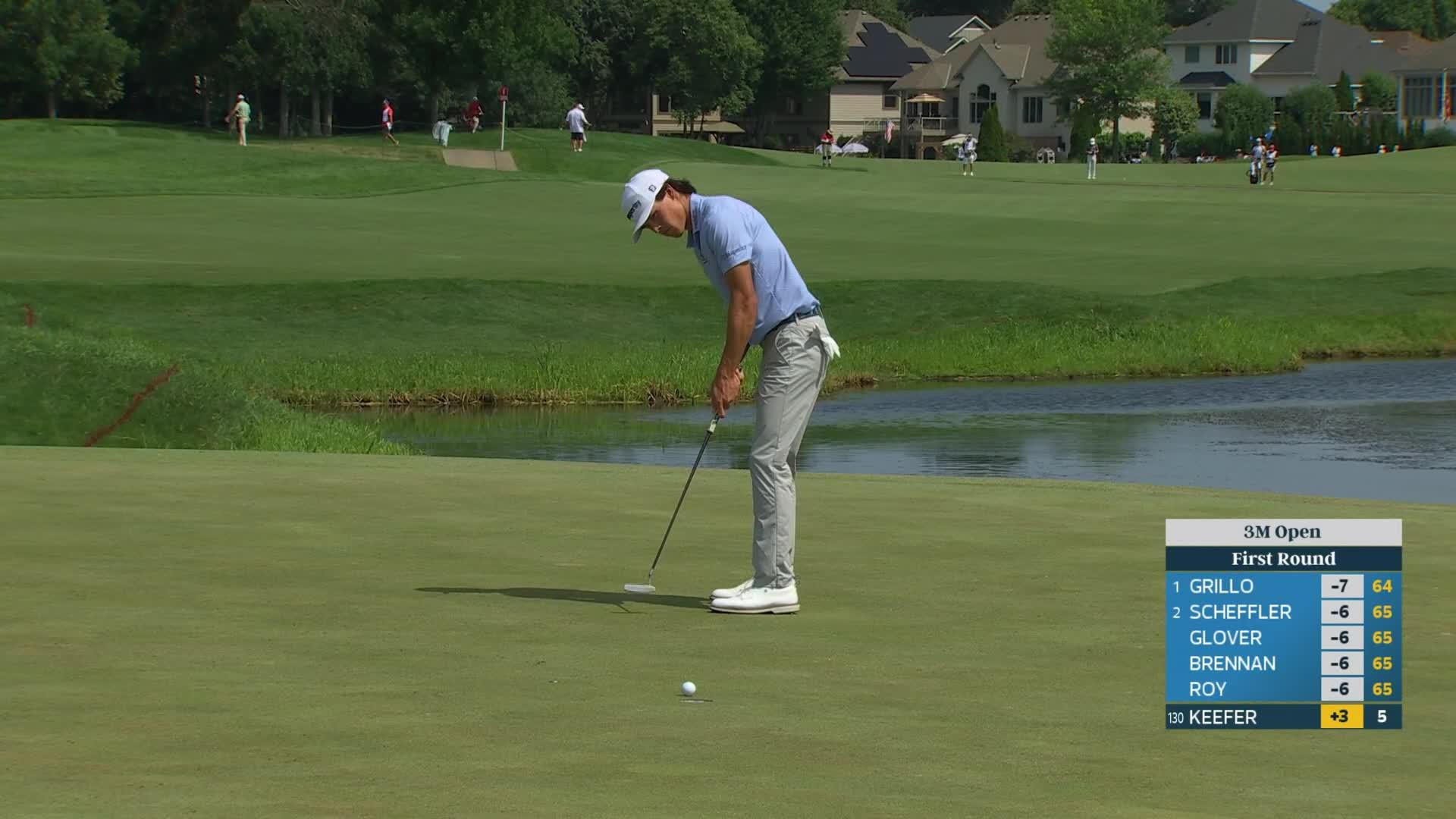 John Keefer sinks 12-foot birdie putt on No. 6 at 3M Open
