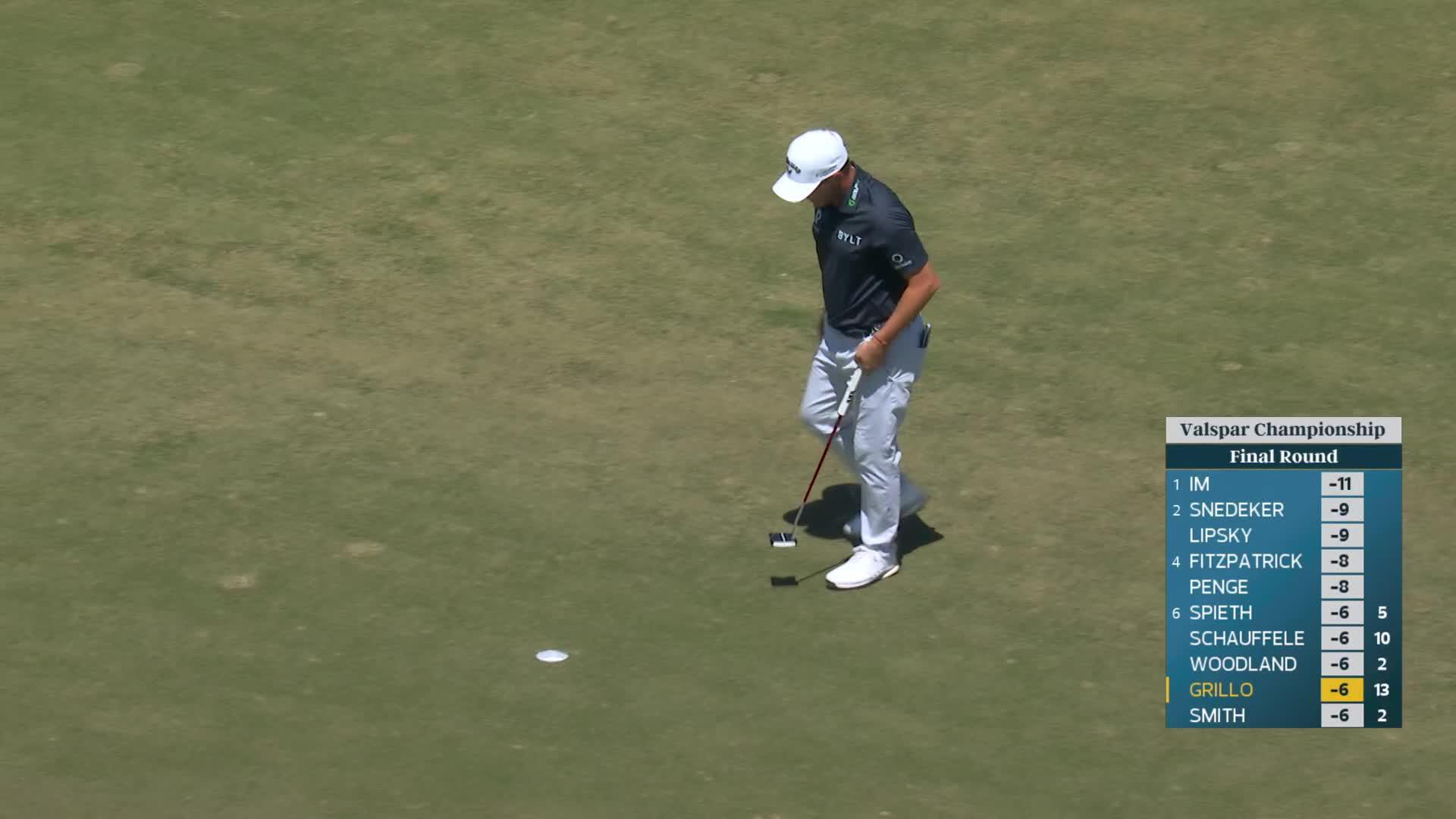 Emiliano Grillo sinks 6-foot birdie putt on No. 14 at Valspar
