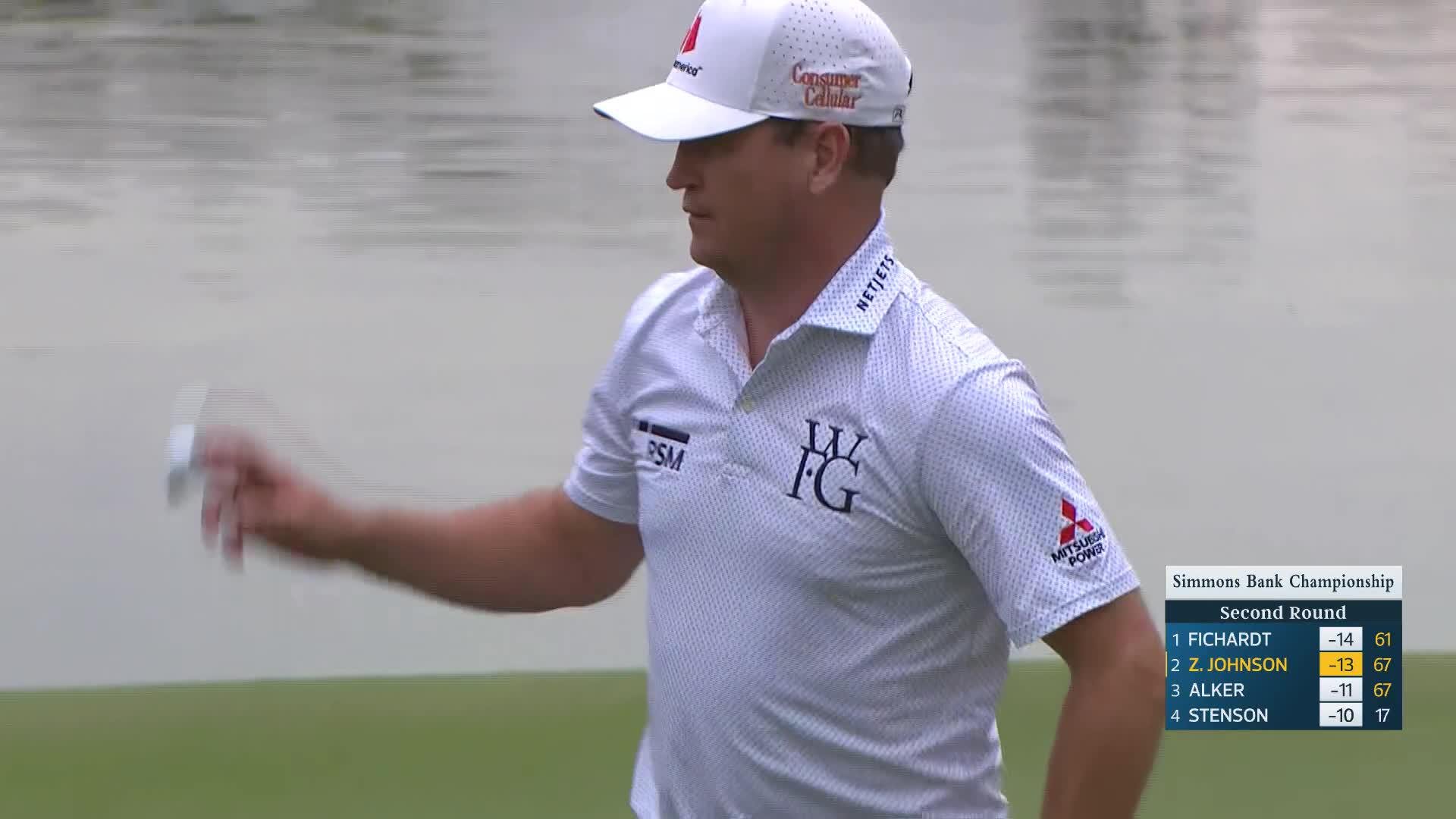Zach Johnson makes birdie on No. 18 at Simmons Bank Championship