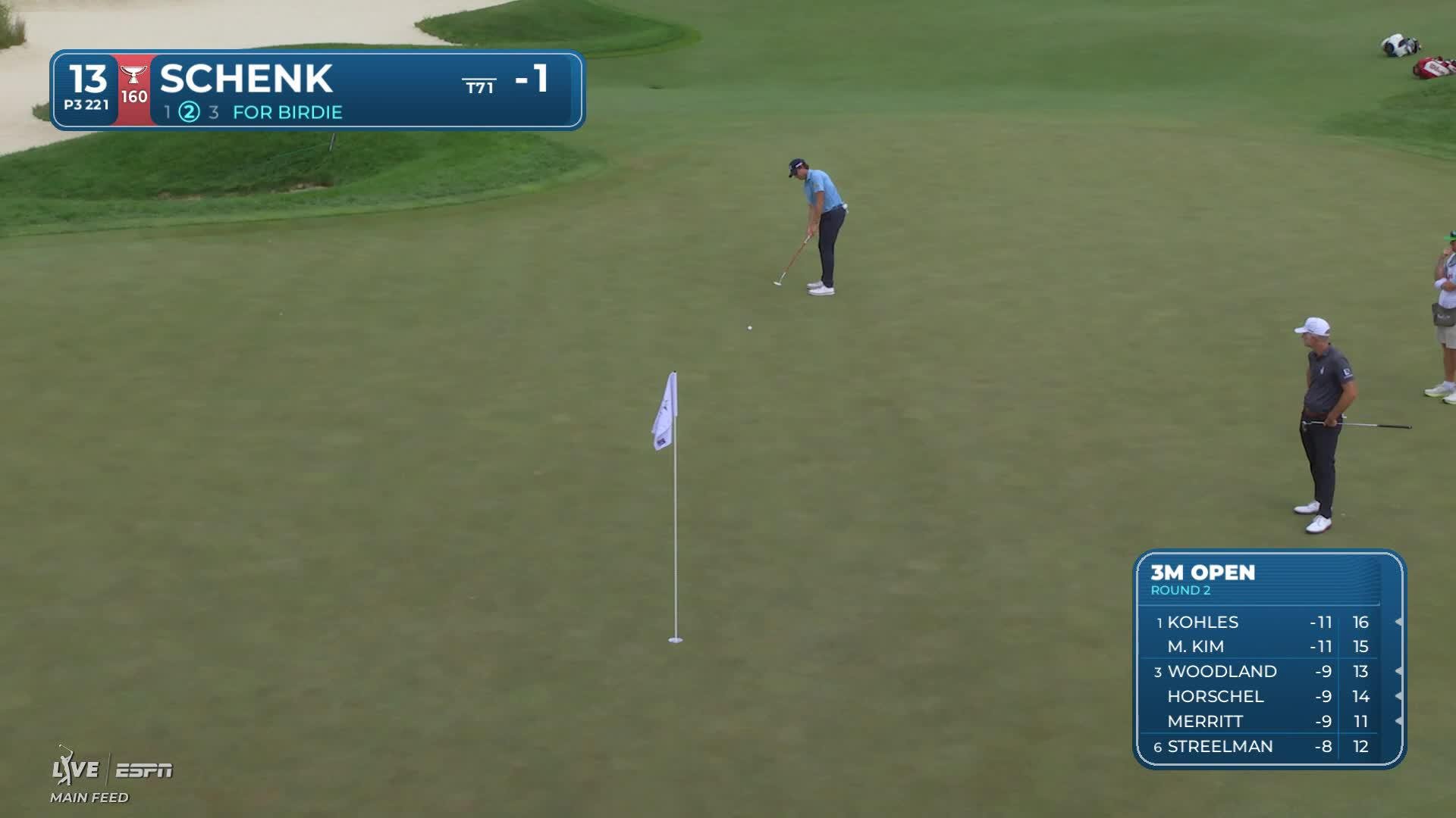 Adam Schenk sinks 39-foot birdie putt on No. 13 at 3M Open