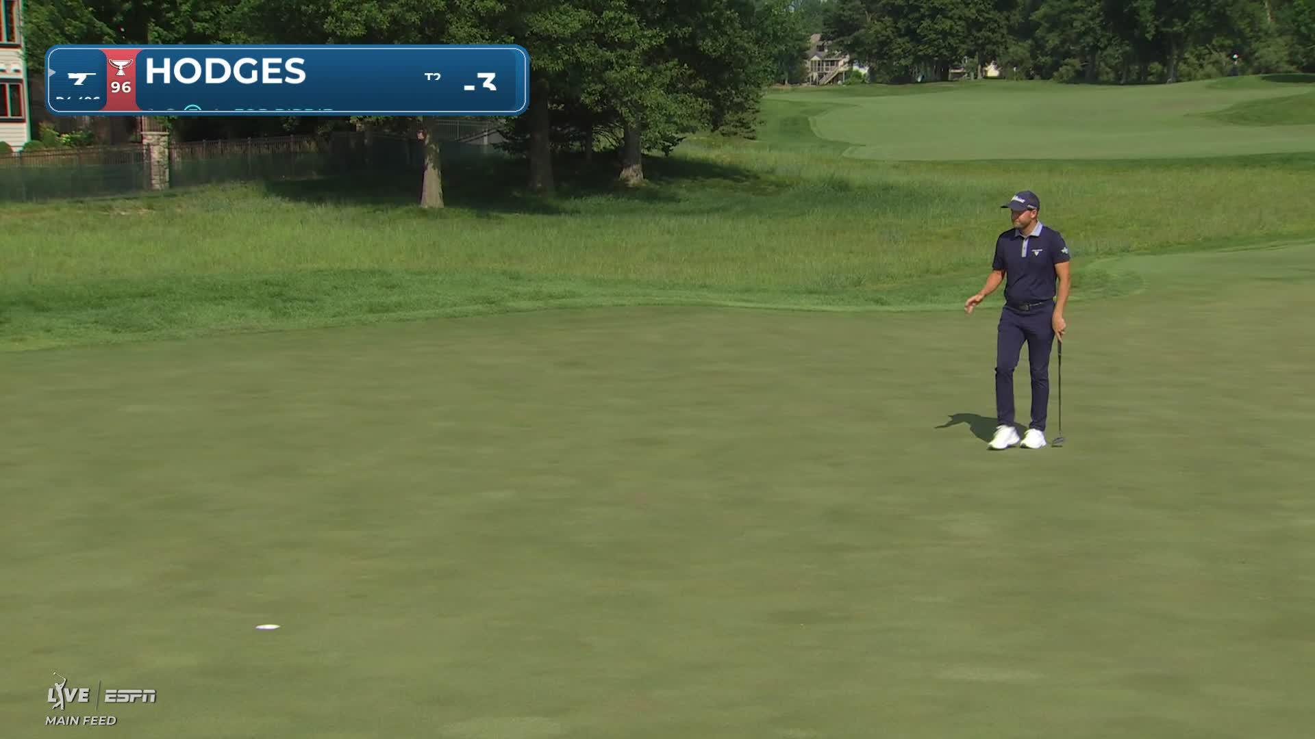 Lee Hodges sinks 33-foot birdie putt on No. 3 at 3M Open