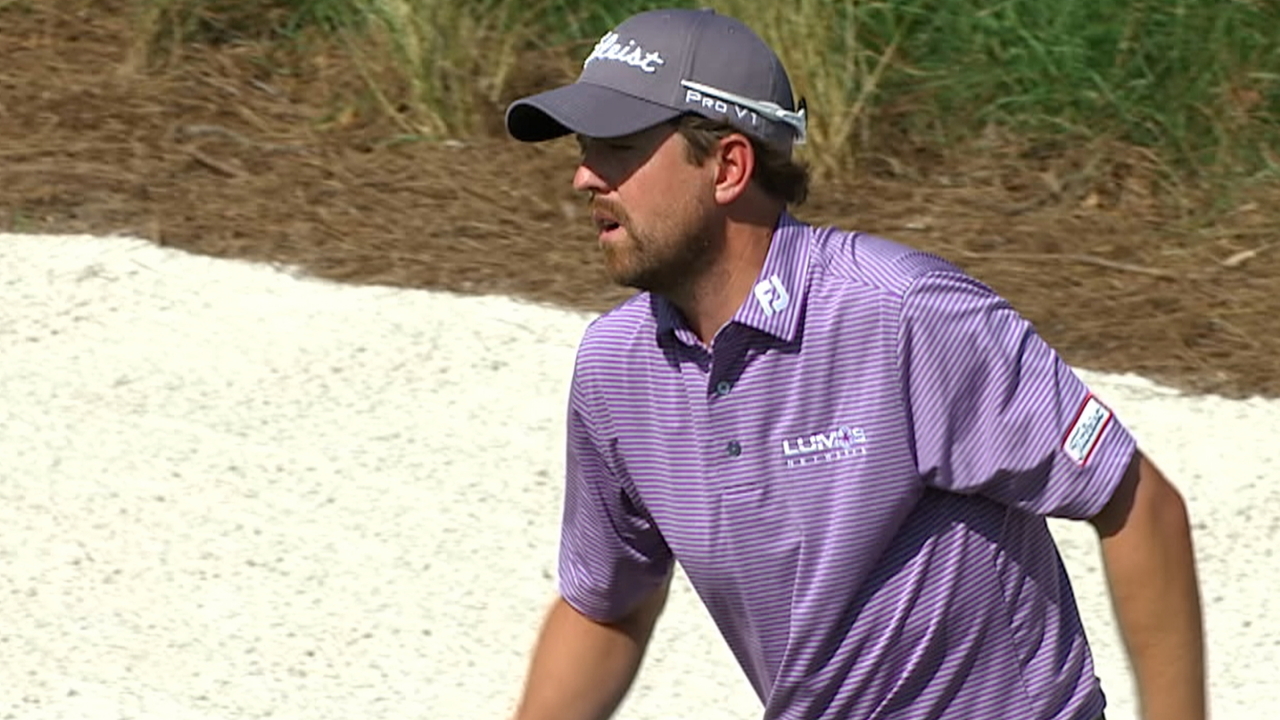Bryce Molder holes his bunker shot on No. 14 at THE PLAYERS