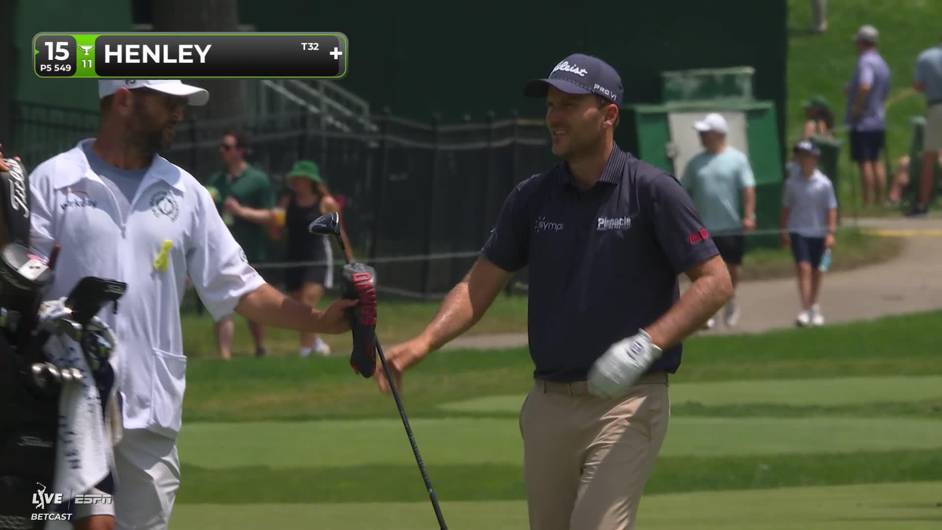Russell Henley sinks 3-foot putt for birdie on No. 15 at the Memorial