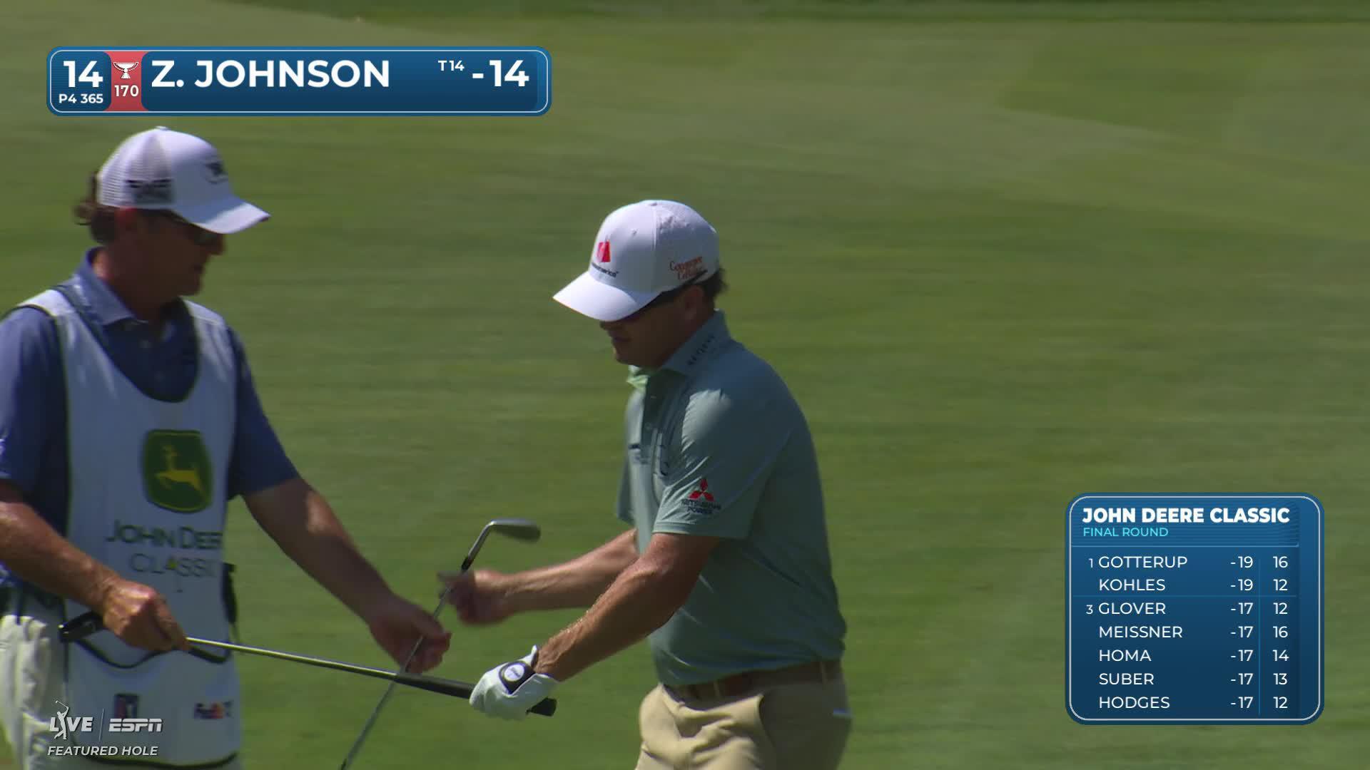 Zach Johnson sinks 9-foot birdie putt on No. 14 at John Deere