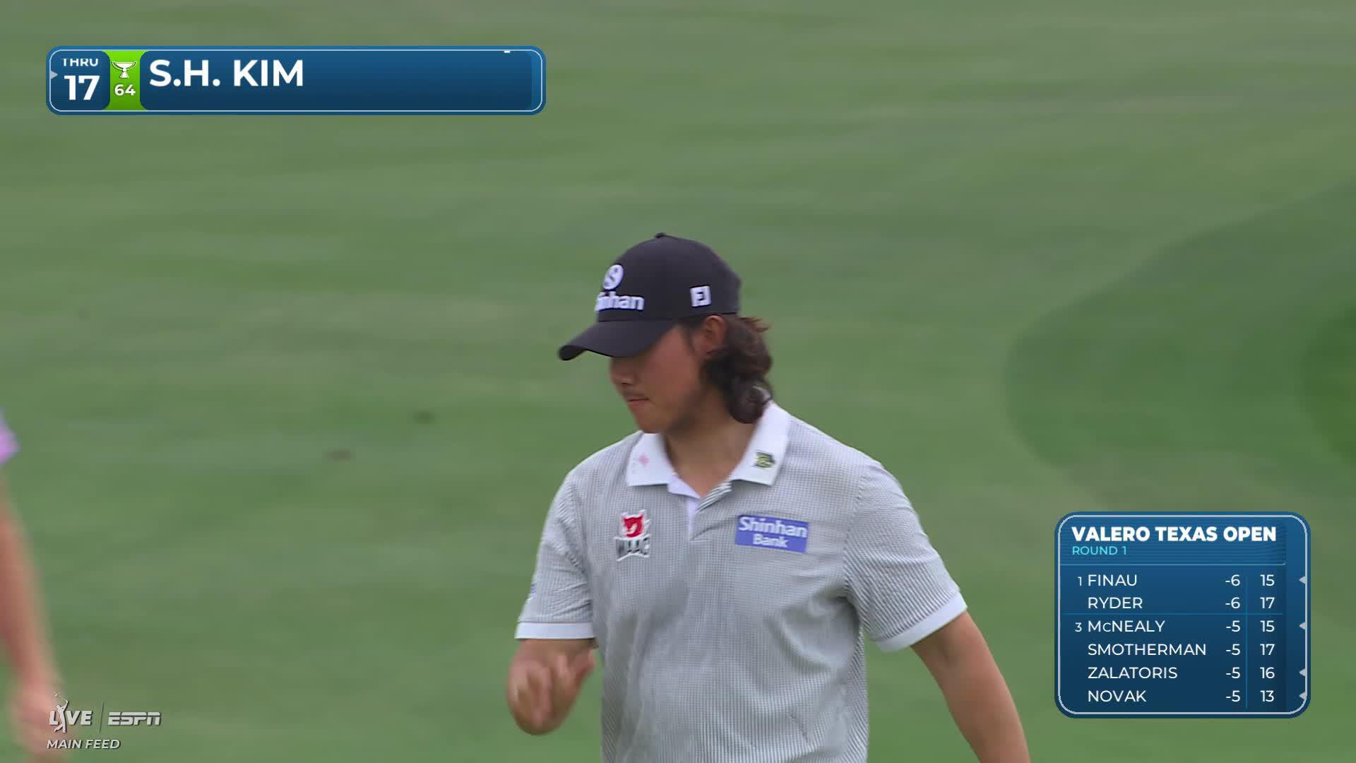S.H. Kim drains 13-foot birdie putt on No. 8 at Valero