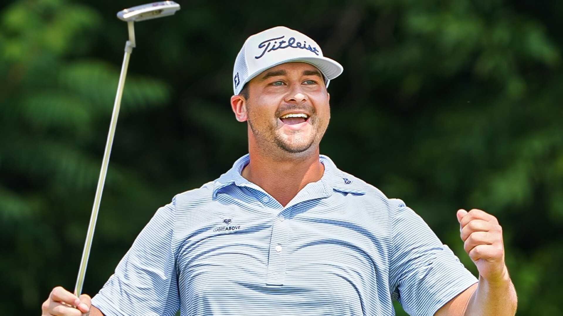 Brett White drains 63-foot eagle putt for 59 on PGA TOUR Americas