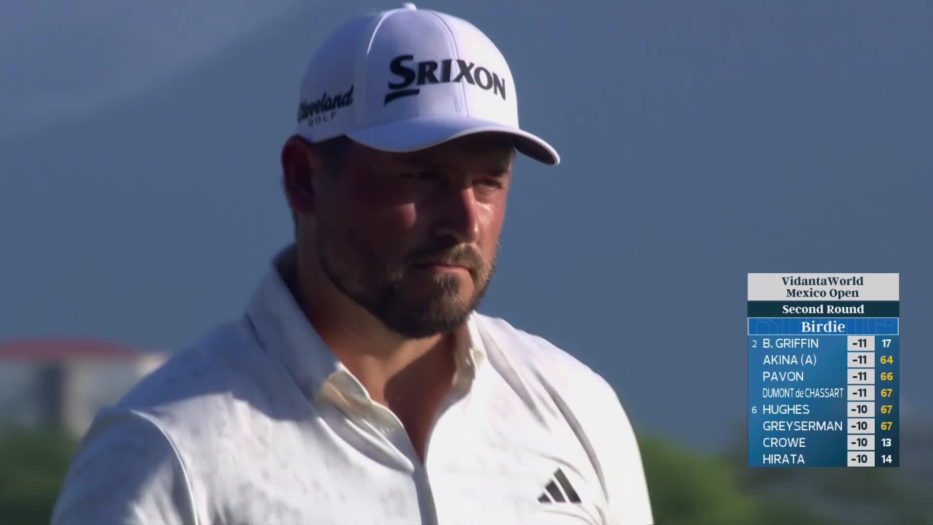 Andrew Novak sinks 21-foot birdie putt on No. 18 at Mexico Open