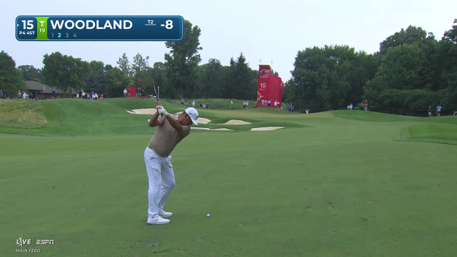 Gary Woodland's 128-yard approach sets up birdie on No. 15 at 3M Open
