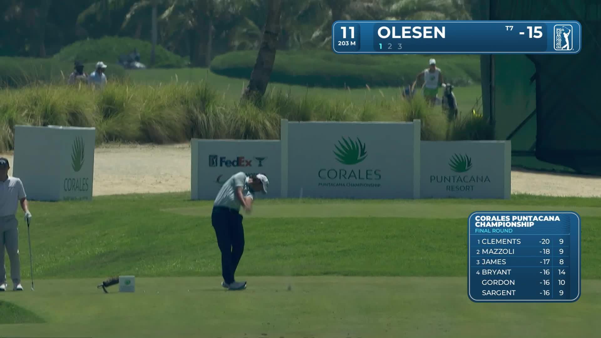 Jacob Skov Olesen sinks 20-foot birdie putt on No. 11 at Corales Puntacana