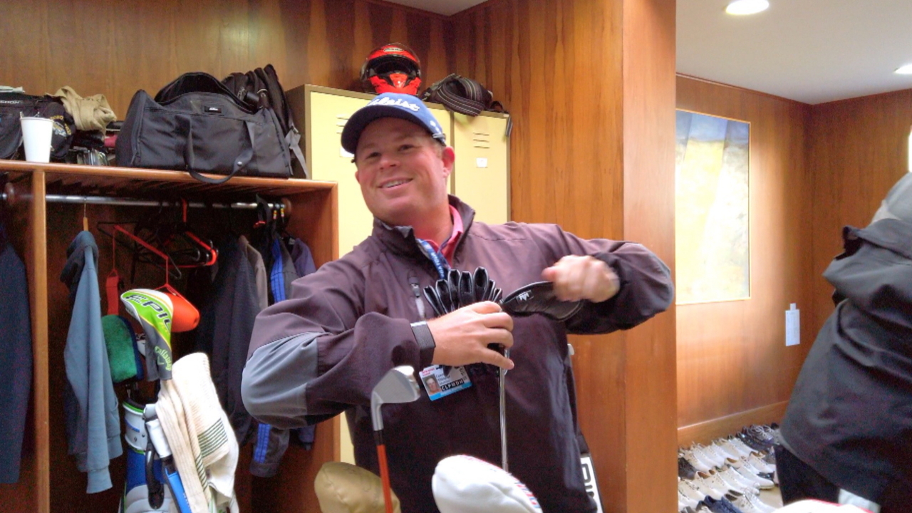 Martin Piller pranks Conrad Shindler at Bogota Championship