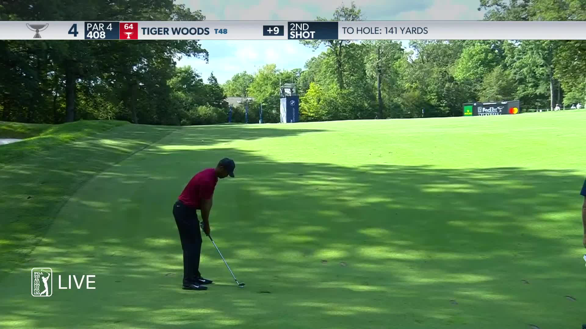 Tiger Woods Makes Birdie On No 4 In Round 4 At Bmw Championship