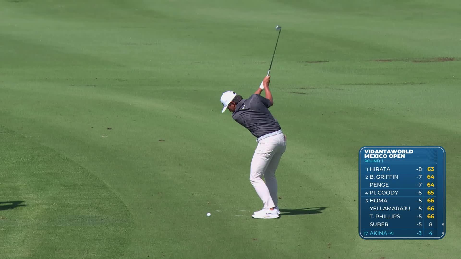 Kihei Akina's 154-yard approach sets up birdie on No. 14 at Mexico Open