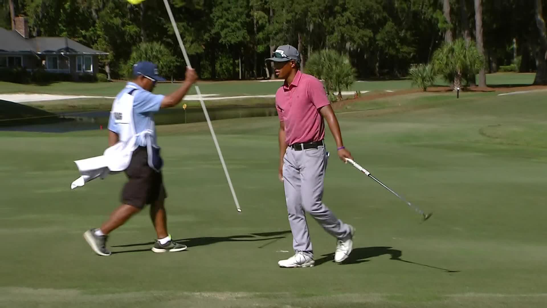 Chris Crisologo sticks approach to set up birdie at Korn Ferry Tour Qualifying