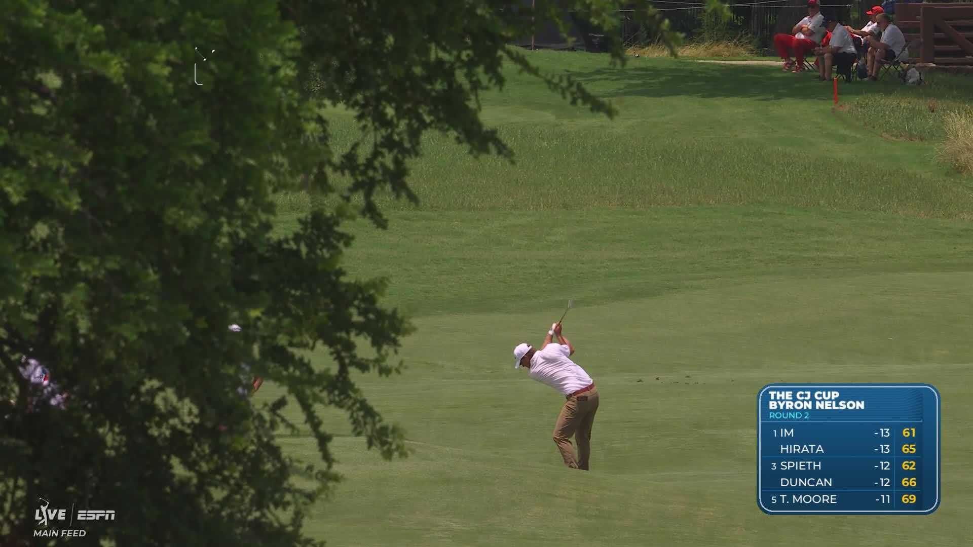 Zachary Bauchou drains 7-foot birdie putt on No. 9 at THE CJ CUP