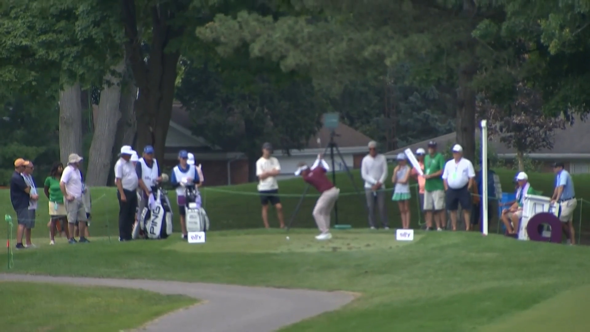 Brett Quigley's beautiful tee shot leads to birdie at Ally Challenge