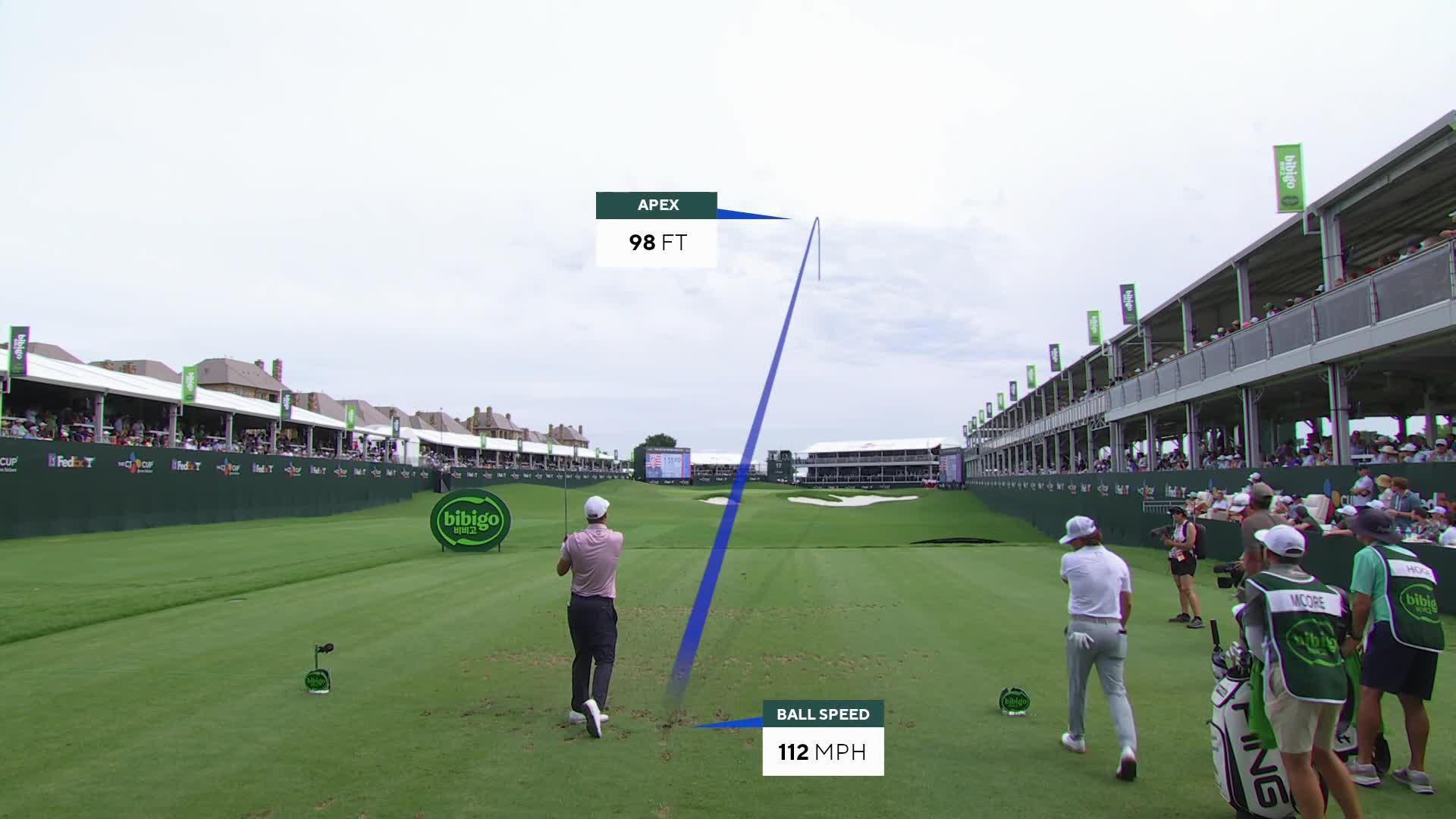 Tom Hoge hits tee shot to 4 feet, sets up birdie on No. 17 at THE CJ CUP