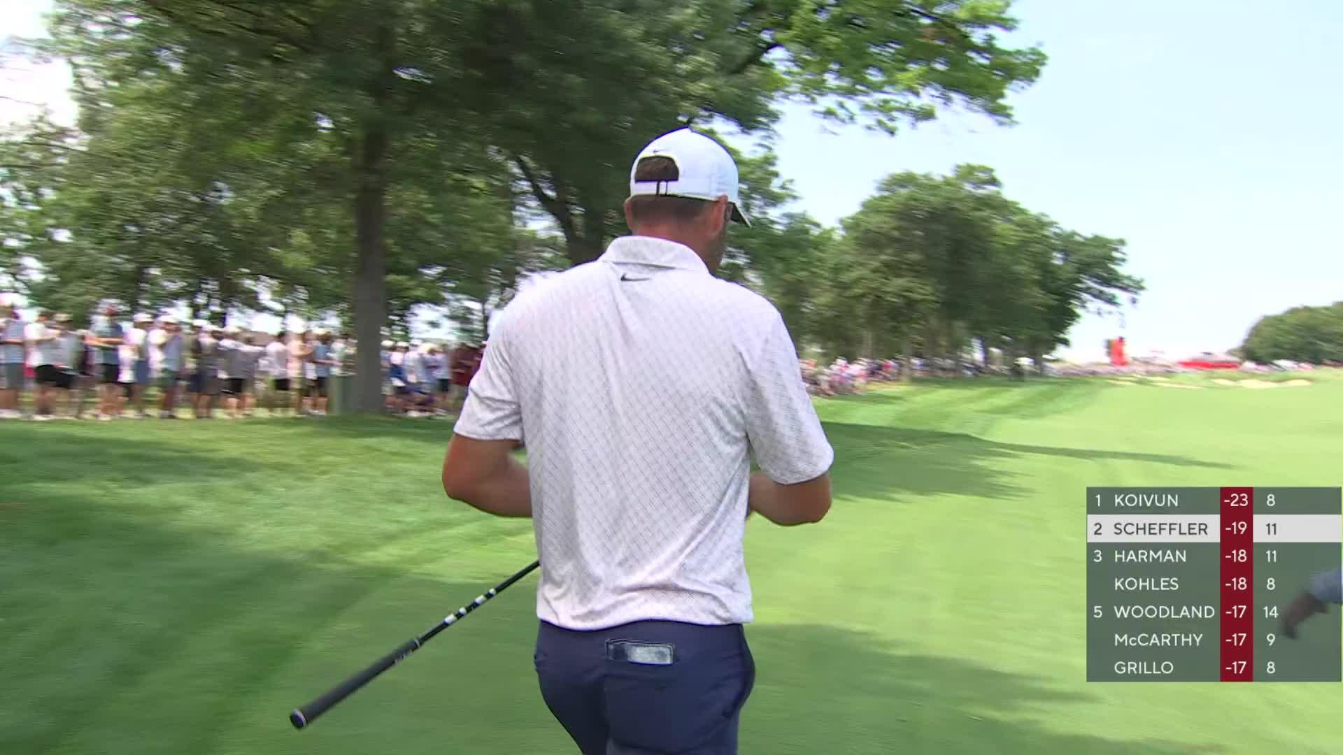 Scottie Scheffler drains 13-foot putt for birdie on No. 12 at 3M Open