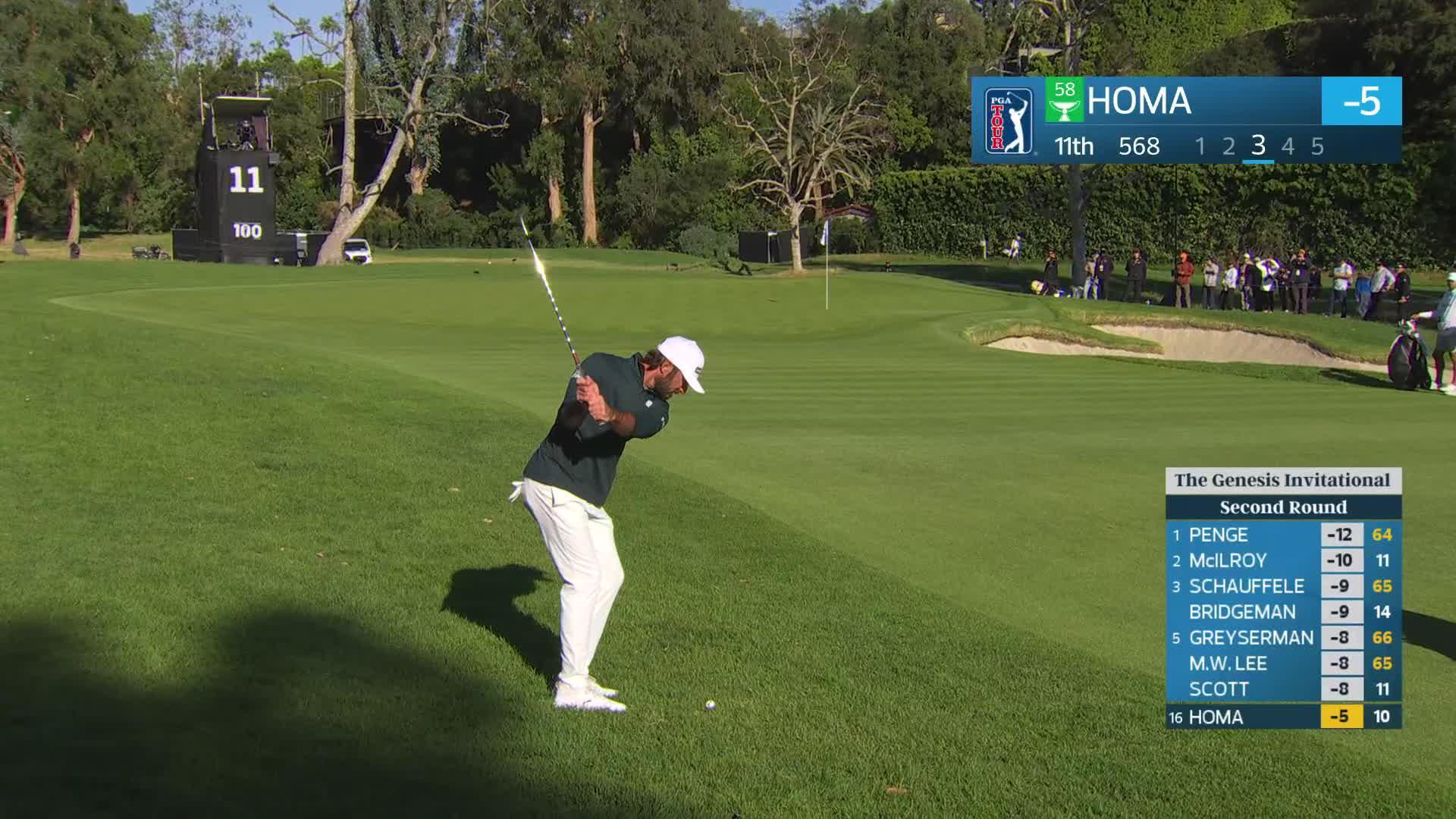 Max Homa chips in from 40 yards for birdie on No. 11 at The Genesis