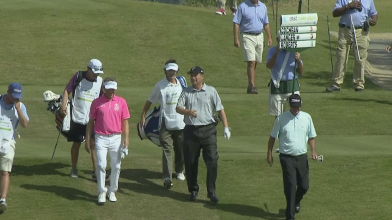 Roberts aces No.13 in Round 1 of AT&T Championship