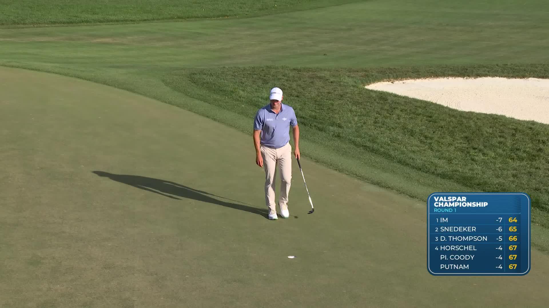 Vince Whaley pours in 11-foot birdie putt on No. 14 at Valspar