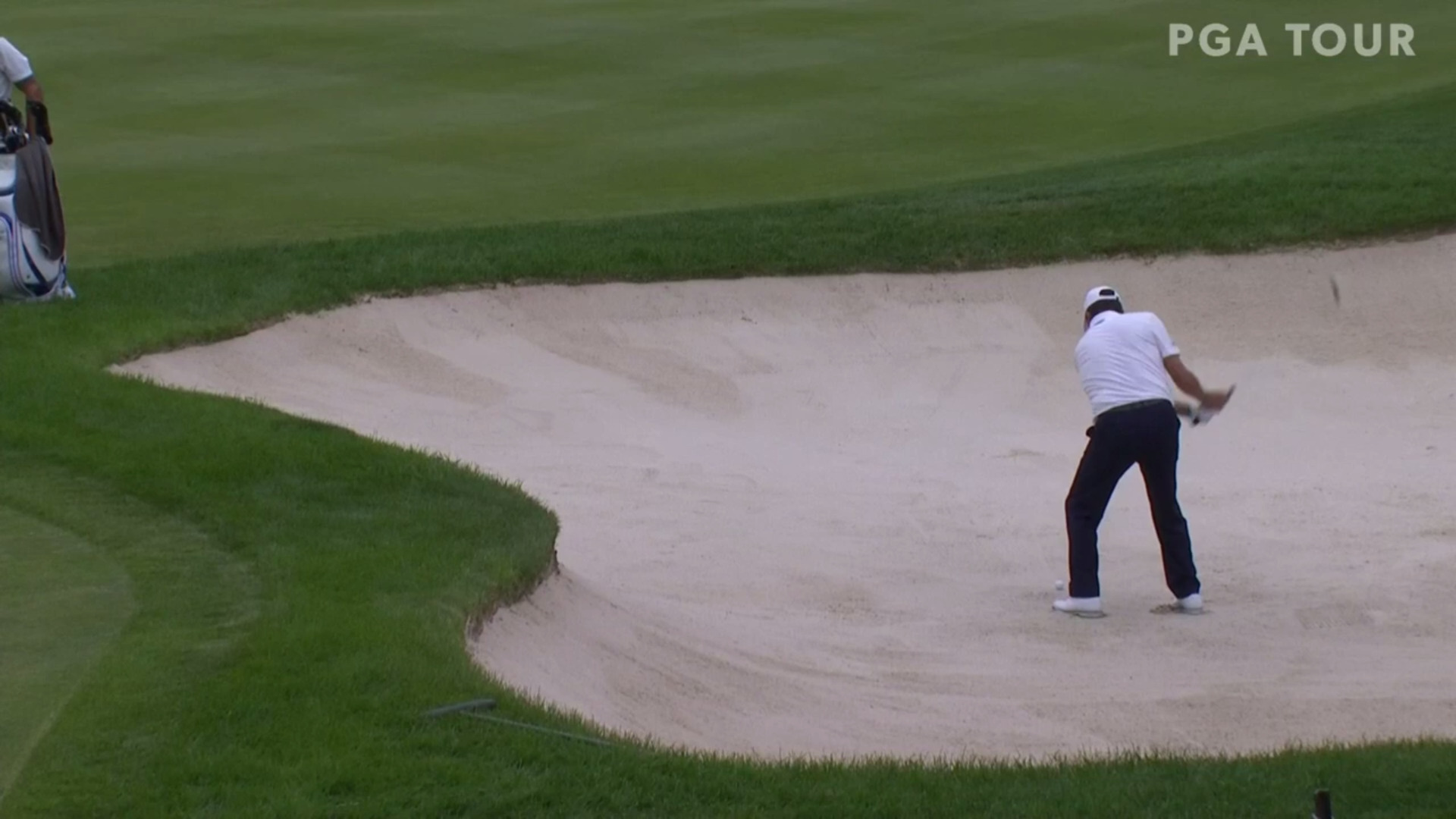 José María Olazábal holes bunker shot for birdie at SENIOR PLAYERS
